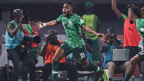 See what Nigerians are saying about Ademola Lookman after the Super Eagles knock out Cameroon to reach AFCON 2023 quarterfinal - Image Credit - Livesccore