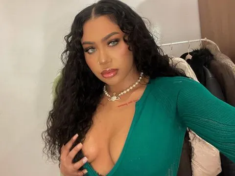 The UK-based model who accused Thomas Partey of rape in 2022 - Credit: X