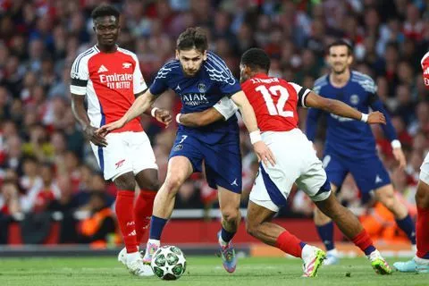 Revealed: Arsenal rejected chance to sign Kvaratskhelia in favour of flop with only one Premier League appearance