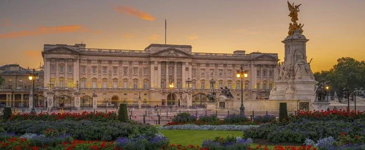 Buckingham Palace 