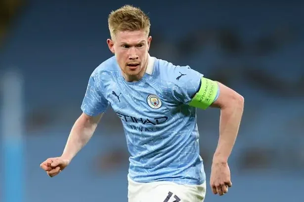 Don't Write Off Man United from EPL Title Race -De Bruyne Warns