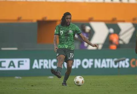 Alex Iwobi playing for Nigeria -- Imago
