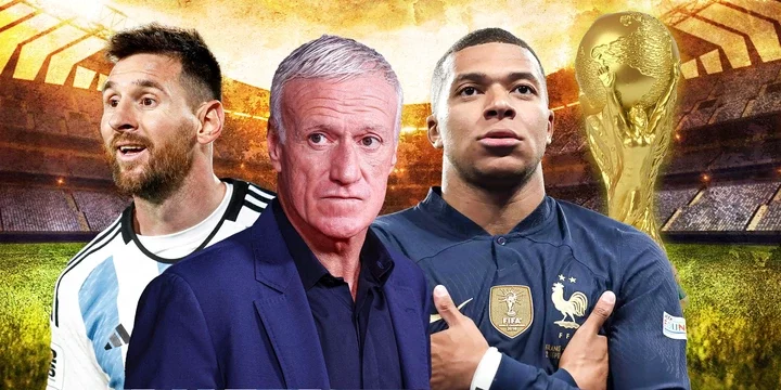 Mbappe, Deschamps and Messi infront of World Cup