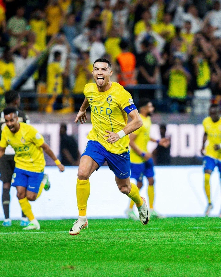 Reactions as Cristiano Ronaldo thanks Al Nassr fans for their tribute to him during Damac FC game.