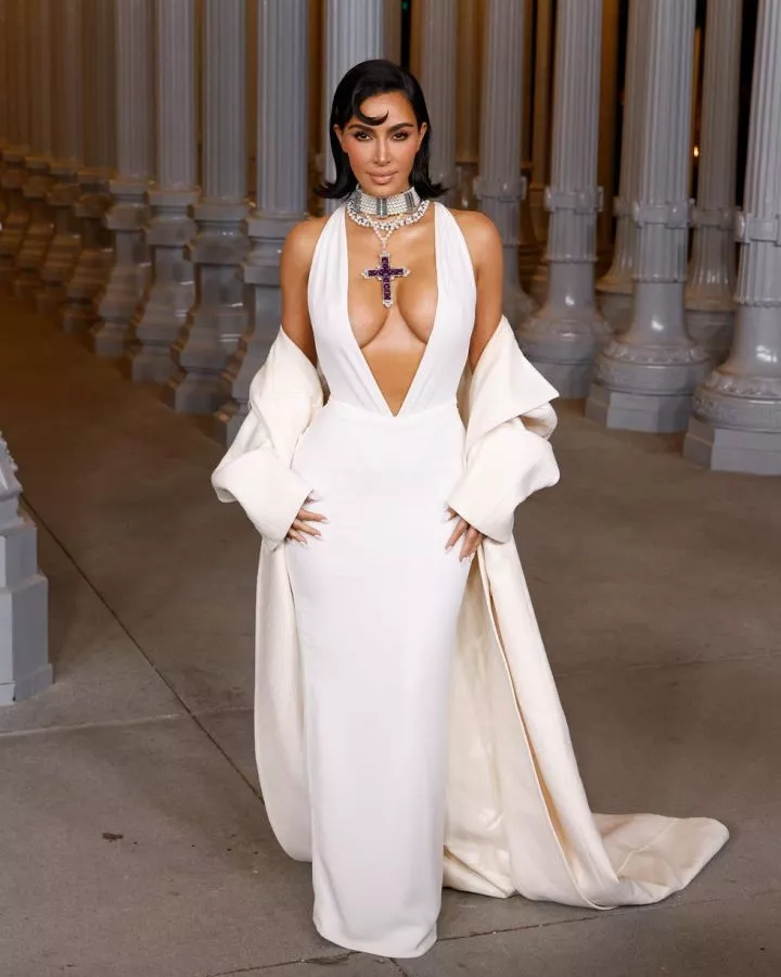 Kim Kardashian publicly debuts Princess Diana