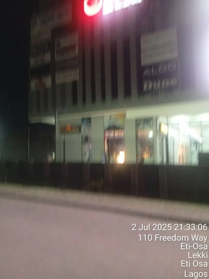 Lagos state government seals purple mall, Lekki after 28 year old man d!ed in the parking lot