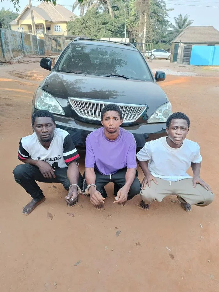 Police arrest three in Anambra for stealing SUV