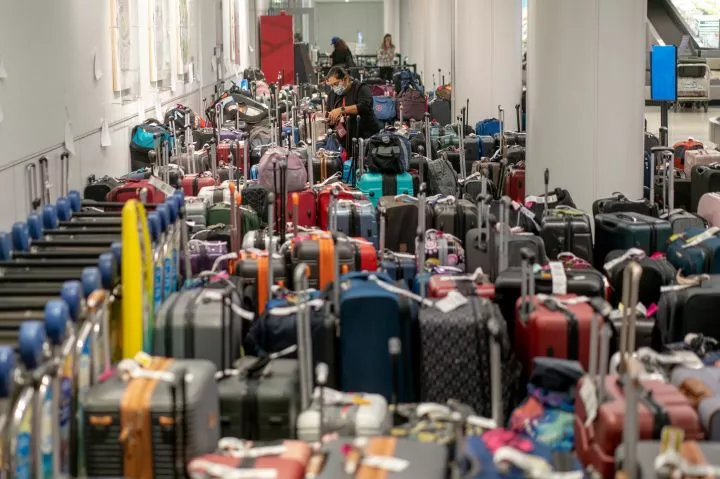 Passenger luggage delay to attract $170, N10,000 fines ? NCAA