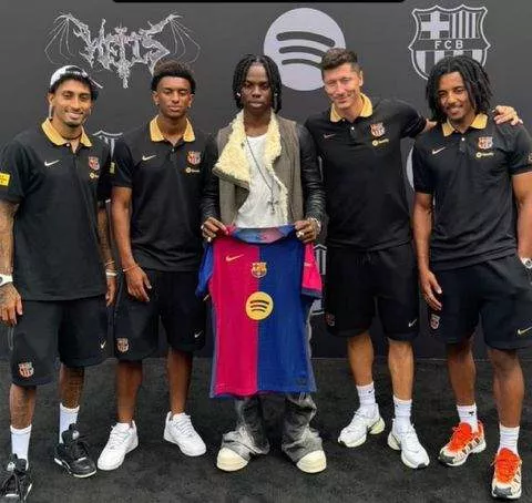 Nigerian musician Rema teaches Lewandowski, Raphinha & other Barcelona stars 'Azaman' dance