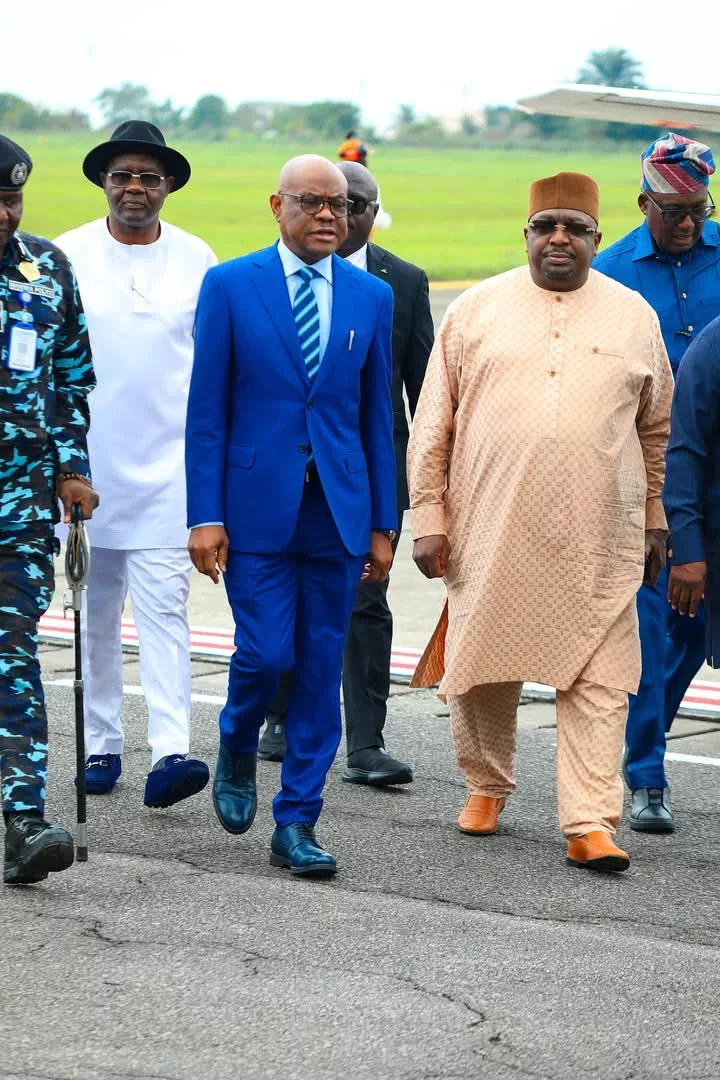 Nyesom Wike Arrives Calabar, Honoured with Doctorate Degree in Law by UNICAL [Photos]