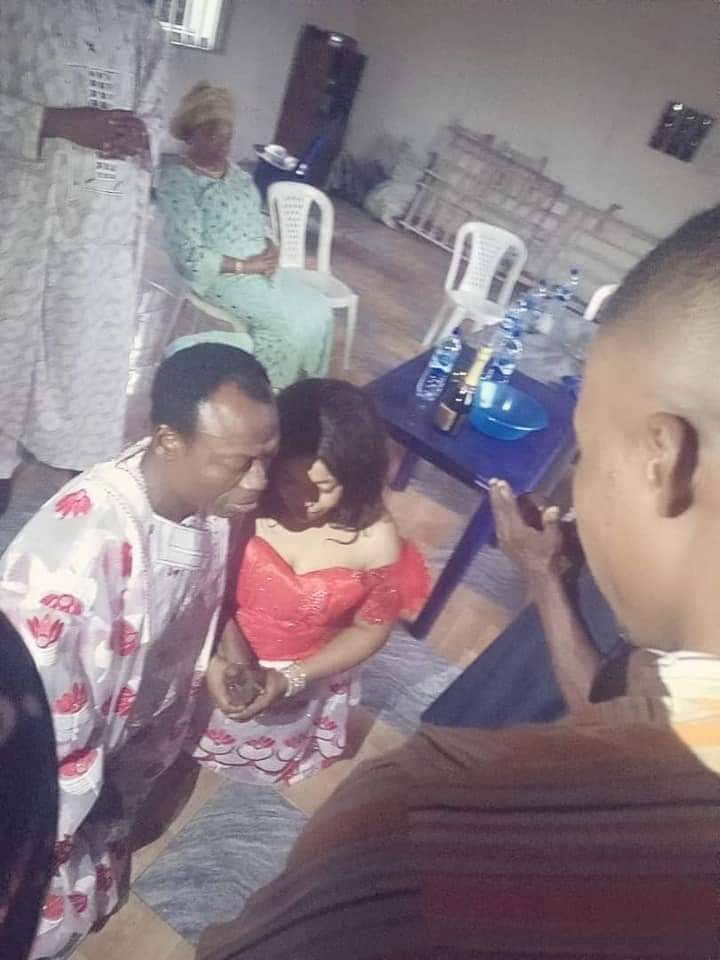 Man cries out after his pastor married his wife of over 12 years after she gained an appointment in church