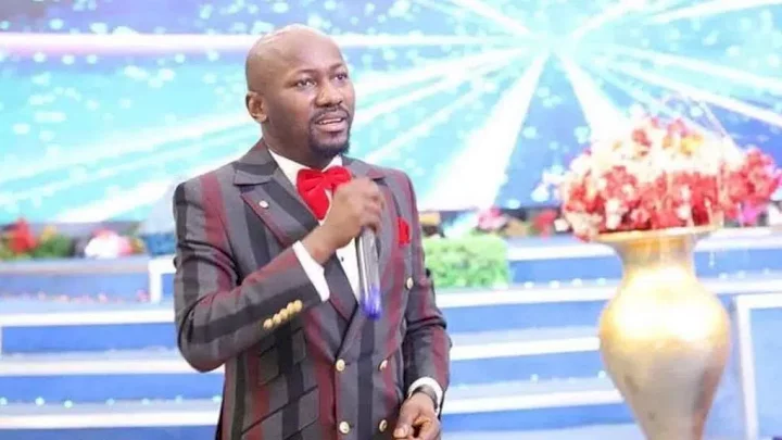 'Diabolic kee you dia' - Apostle Suleman blows hot, sends strong message to faceless blogger over allegations (Video)