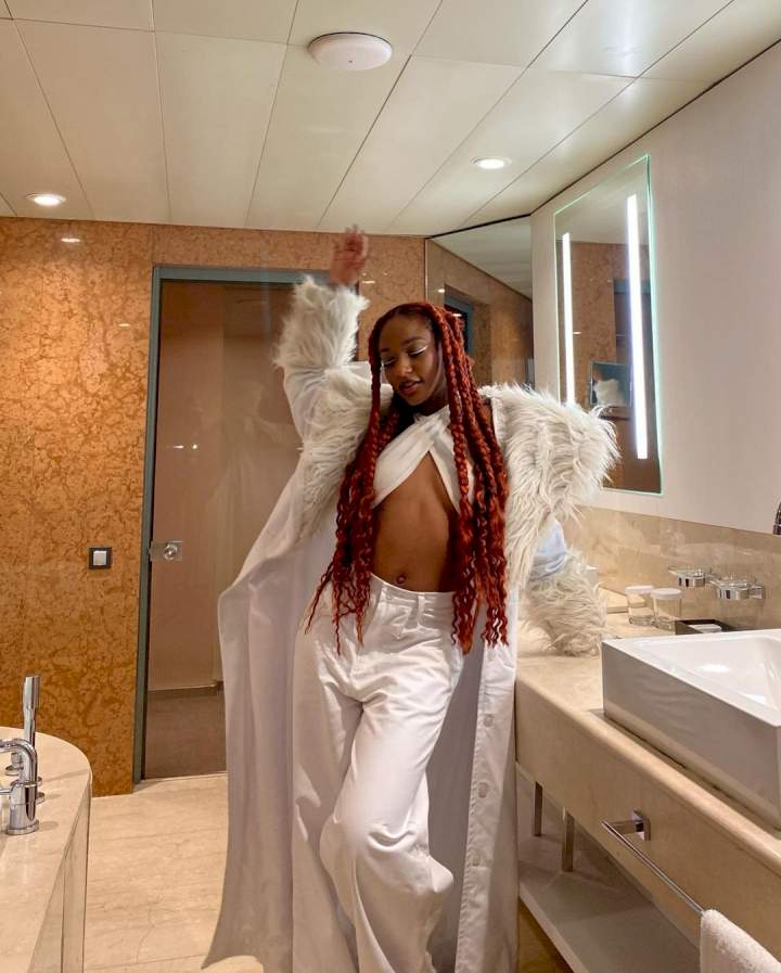 'Don't mind him, he's a bloody Samaritan' - Ayra Starr defends Simi after she was trolled by a fan