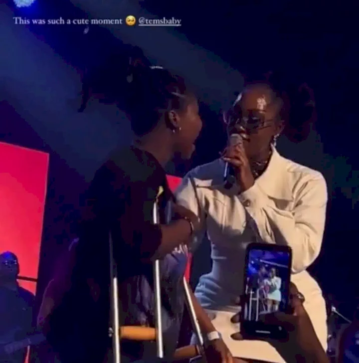 Adorable moment between Tems and physically challenged fan set tongues wagging (Video)