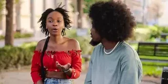 Signs you should leave a date before it's over Signs you should leave a date before it's over