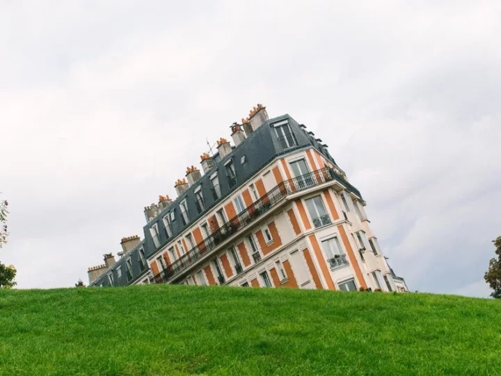 10 optical-illusion buildings that will play tricks on your eyes