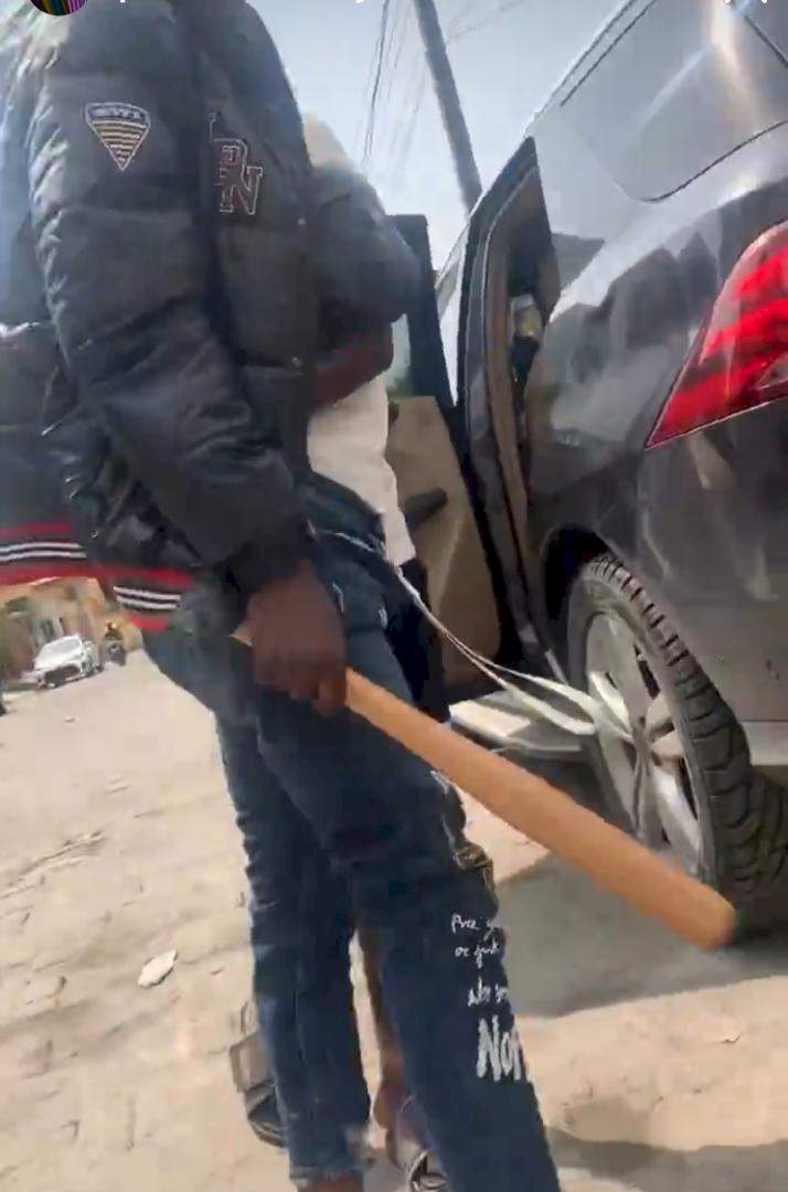 'I'll break your head, where's my car' - Portable accuses promoter, Kogbagidi, of ripping him off (Video)