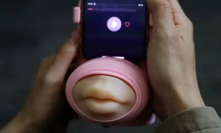 Chinese company invents kissing device to combat loneliness in long distance relationships