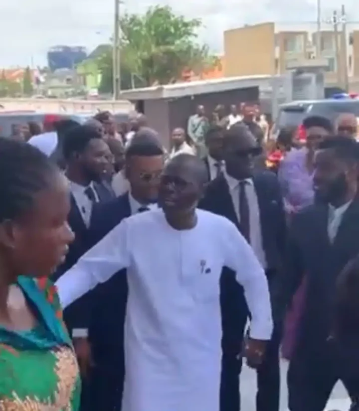 "Governor don turn church greeter" - Reactions trail Sanwo-Olu following meet-and-greet at church