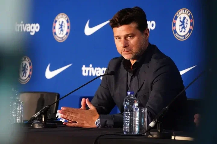 Pochettino considers changing formation after Chelsea's home defeat to Wolves