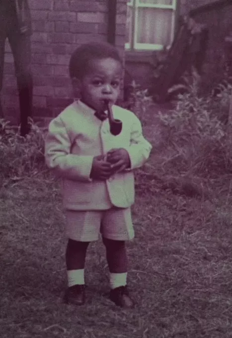 Mixed reactions trail alleged childhood photo of Farooq Oreagba