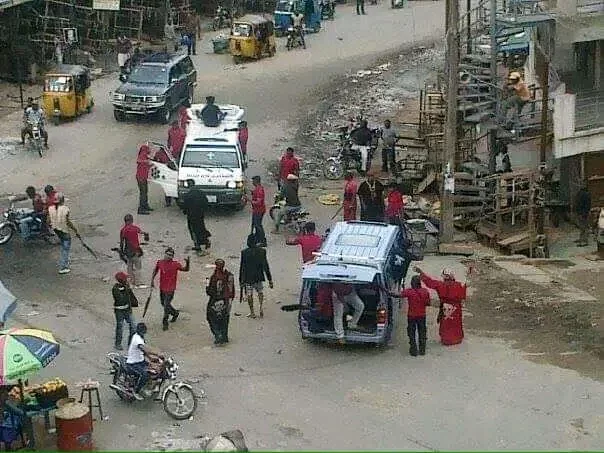 See The 2 Notorious Men From The 90's Who Were Beheaded At Ochanja Market By Bakassi Boys (Photos)