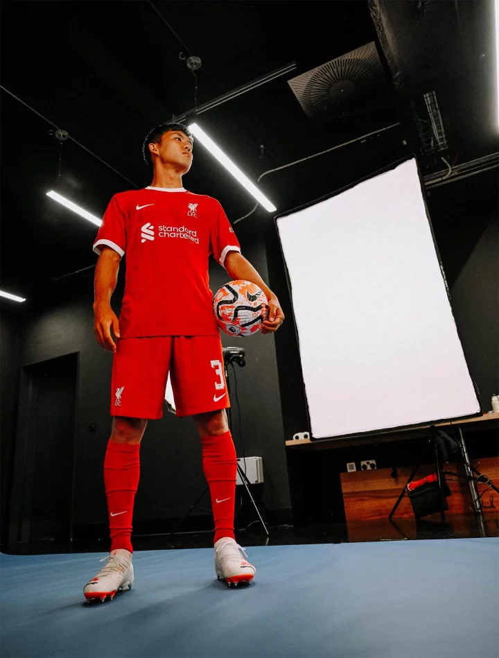 Liverpool announce signing of Wataru Endo
