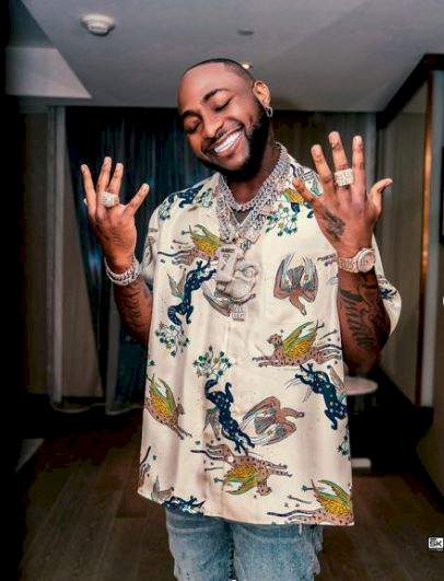 'Generosity dey their gene' - Reactions as Davido reveals what his mom did for Mr Macaroni (Video)