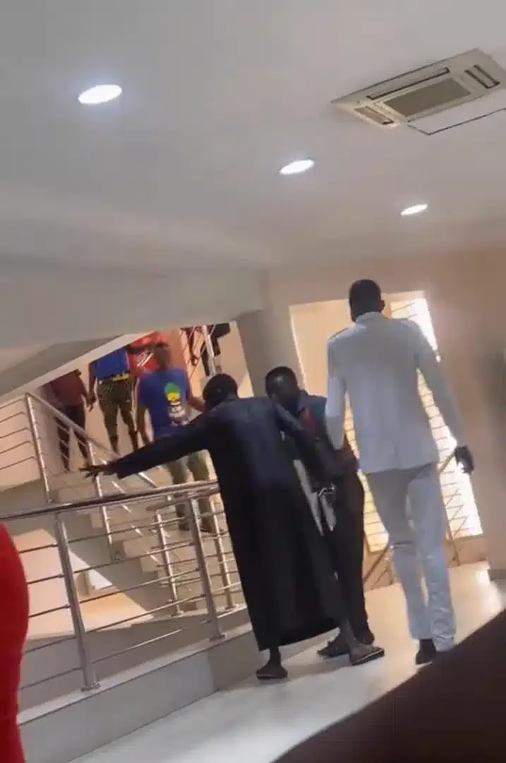 Man creates scene at bank over issues with his money (Video)