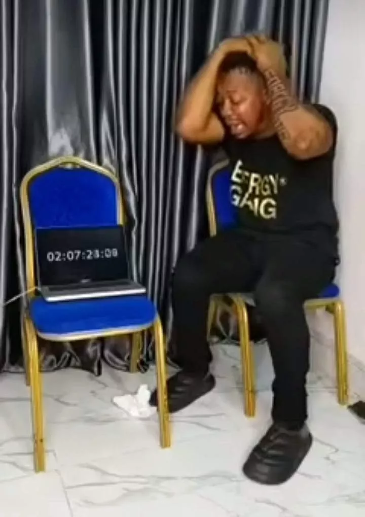 'You dey cry still dey use side eye look time' - Reactions trail man's 4-day crying marathon attempt