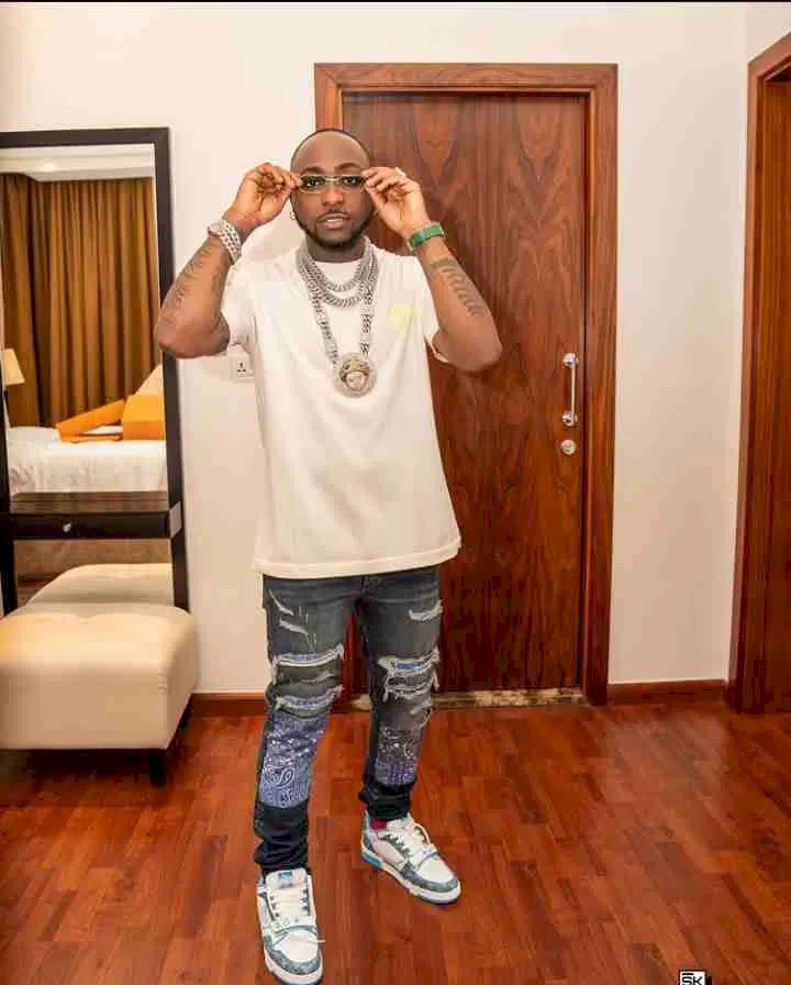 'Women go just dey find trouble' - Fans react to Davido's response to question about Chioma Rowland thrown at him by some elderly women (Video)