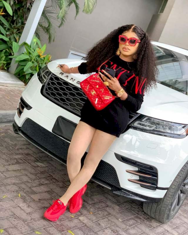 'Be careful who you roll with'- Bobrisky reacts as Hushpuppi loses 100K followers on Instagram