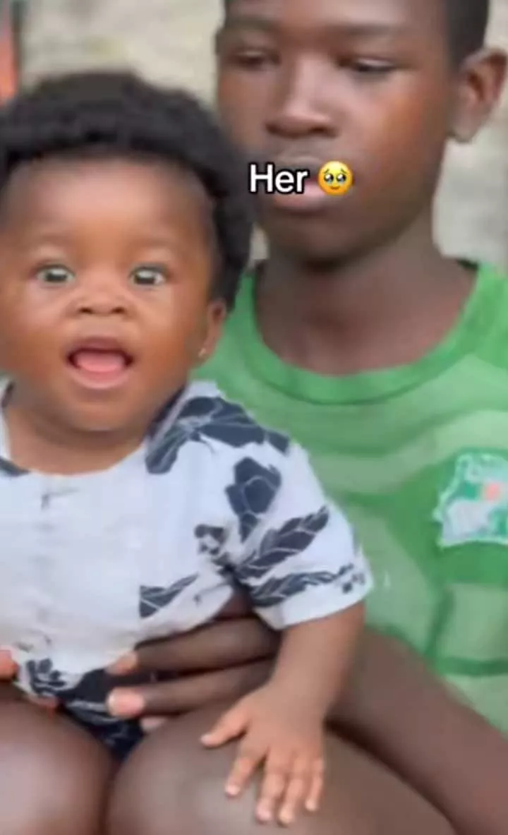 16-year-old boy flaunts his beautiful baby who made him a father