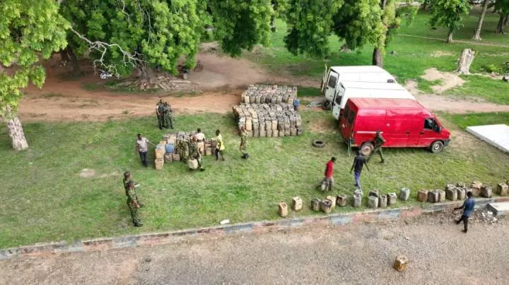 Troops apprehend Nigerian syndicate supplying fuel to Ambazonian rebels for terrorism activities in Taraba state