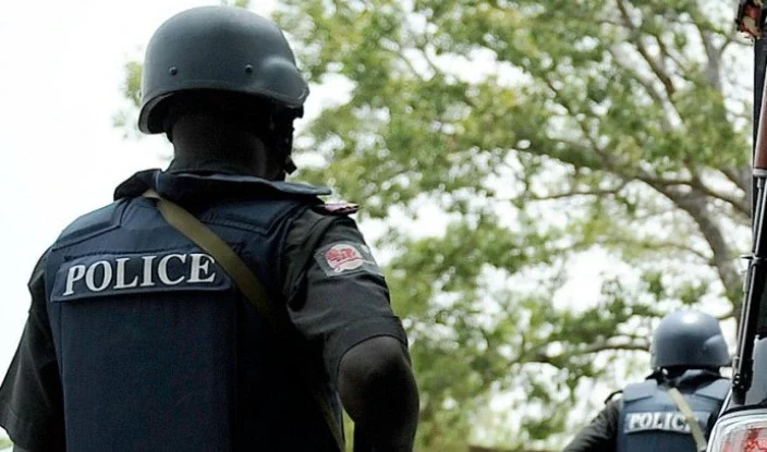 Hausa youths protest killing of neighbour by police stray bullet in Benin