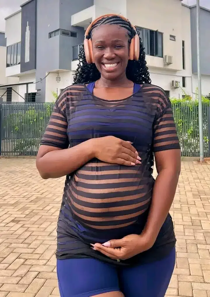 Kemi Olunloyo reacts to Real Warri Pikin's pregnancy announcement, makes shocking claim