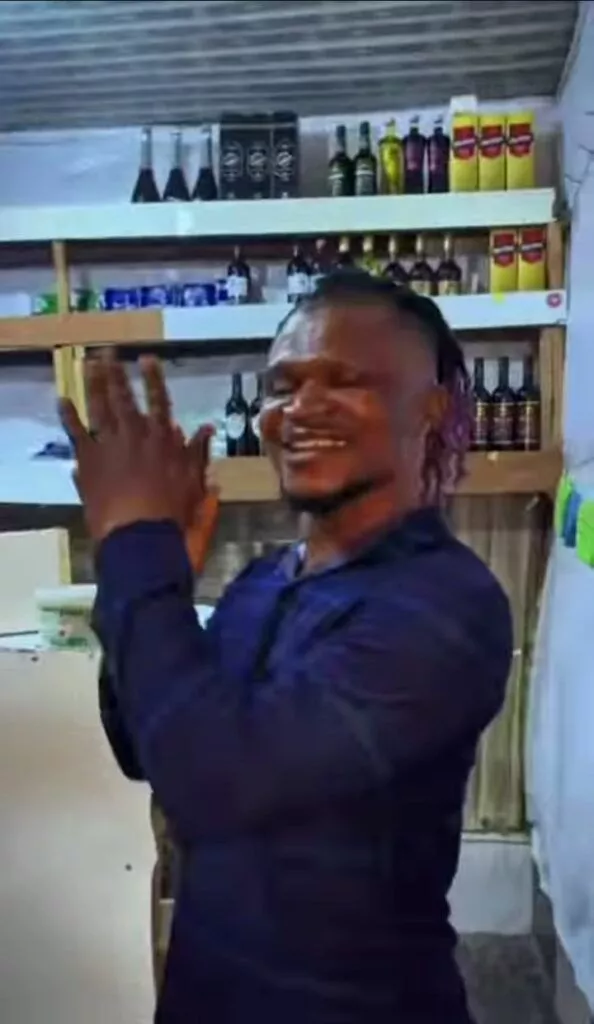 Viral fish pie seller marks birthday in grand style