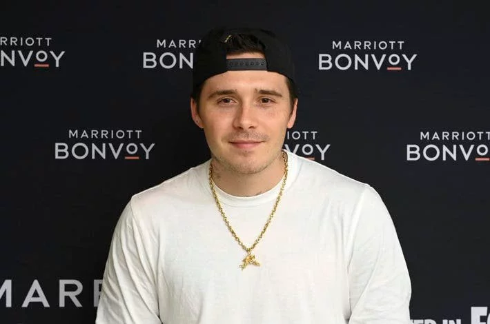 Twitch Streamer SOMMERSET Plays New Marriott Bonvoy Land Game in Fortnite with special guest BROOKLYN BECKHAM