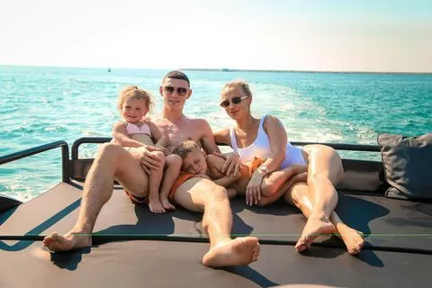 Foden and his family -- IG