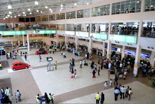 Lagos Airport Police Arrest Suspected International Fraudster With 783 MTN Sim Cards Lagos Airport Police Arrest Suspected International Fraudster With 783 MTN Sim Cards