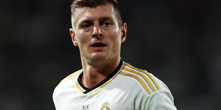 Toni Kroos playing for Real Madrid in the 2023/24 campaign