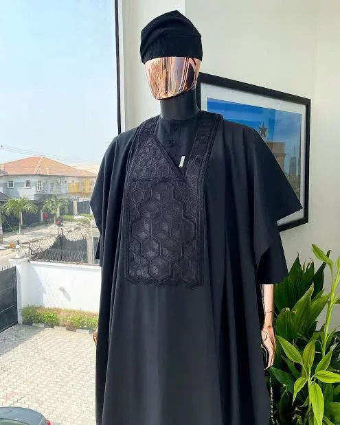 Black Agbada Styles For Men To Rock An Event.