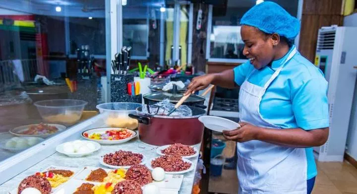 Ghanaian chef Faila has been cooking for 9 days - over 200 hours