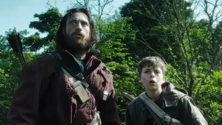 Aaron Taylor Johnson as Jamie and Alfie Williams as Spike in 28 Years Later.