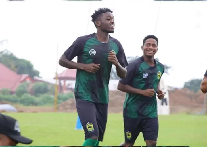 Two Sudanese players ?vanish? from team?s camp after arriving in US for football match with DC United