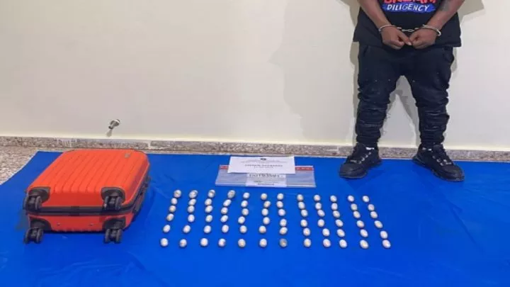 Nigerian man arrested at Punta Cana Airport for attempting to smuggle drugs to Paris