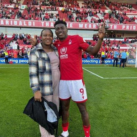Awoniyi and his wife after Nottingham Forest game -- Instagram