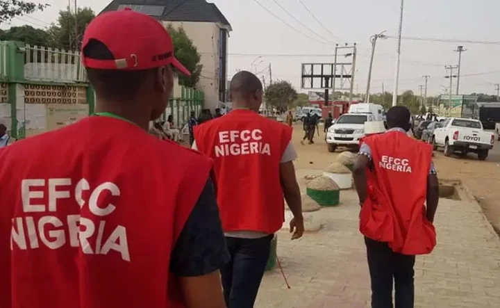 EFCC arrests 22 suspected internet fraudsters in Abia