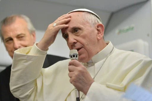 The small clue that will show what the public can expect from the next pope The small clue that will show what the public can expect from the next pope
