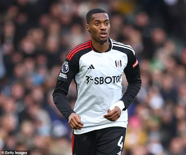 Manchester United make late hijack attempt for Chelsea-bound Tosin Adarabioyo